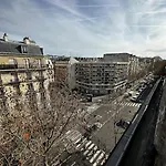 *Perfect Place In Paris*